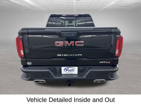 Used 2024 GMC Sierra 1500 AT4 w/ AT4 Premium Package AWD/4WD image 12