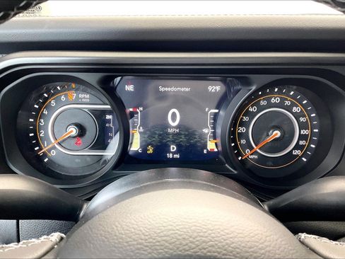 New 2026 Jeep Gladiator Rubicon AWD/4WD image 18