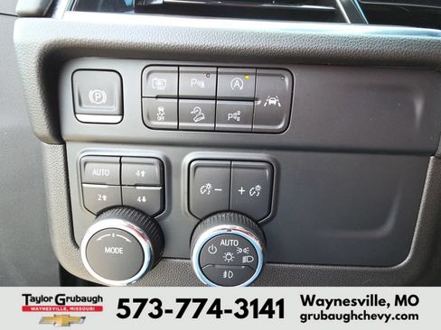 Used 2025 Chevrolet Tahoe Z71 AWD/4WD image 20