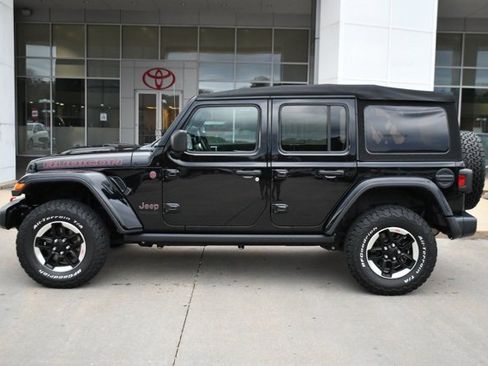 Used 2020 Jeep Wrangler Unlimited Rubicon w/ Dual Top Group image 2
