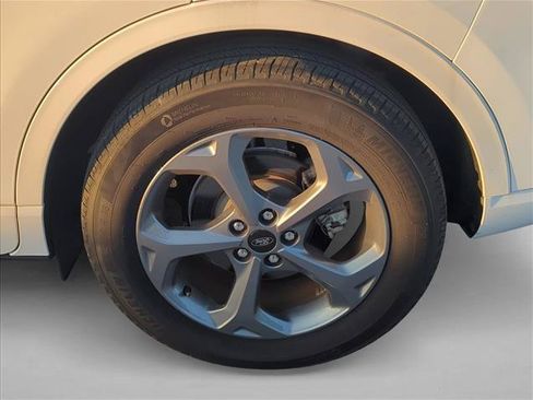 Used 2023 Ford Escape ST-Line w/ Tech Pack #1 FWD image 6