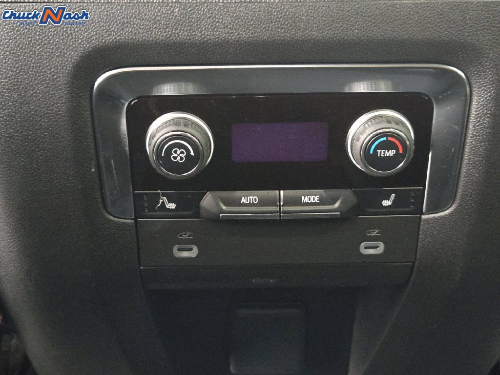 Used 2024 Chevrolet Tahoe High Country AWD/4WD image 27