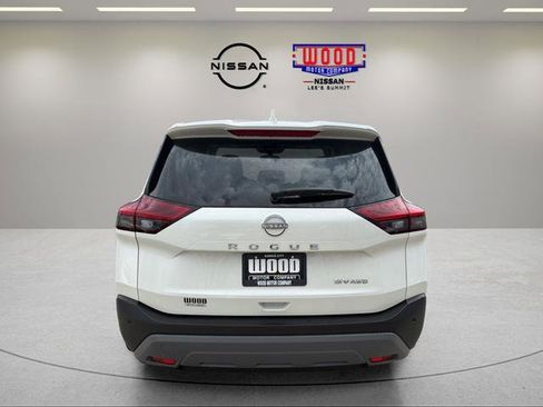Used 2023 Nissan Rogue SV AWD/4WD image 3