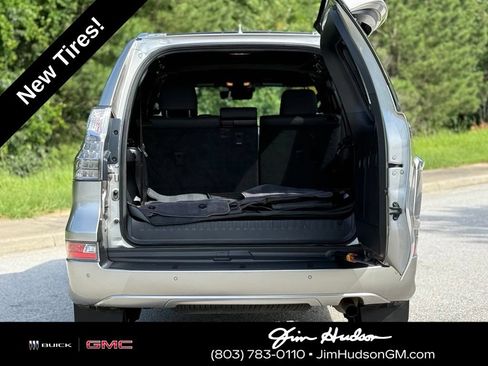 Used 2023 Lexus GX 460 Premium w/ Premium Package AWD/4WD image 18