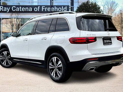 New 2026 Mercedes-Benz GLB 250 4MATIC image 3