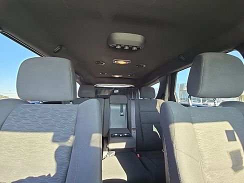 Used 2021 Dodge Durango SXT image 43