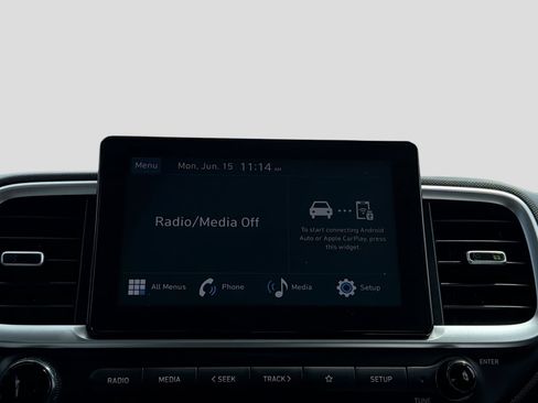 Used 2023 Hyundai Venue SEL FWD image 21