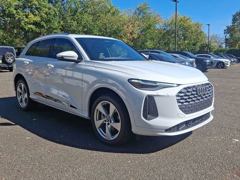 New 2025 Audi Q5 Premium Plus image 10