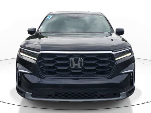 Certified 2025 Honda Pilot EX-L image 2