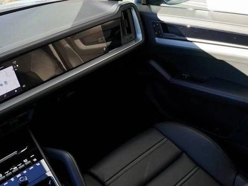 New 2026 Porsche Cayenne S AWD/4WD image 23