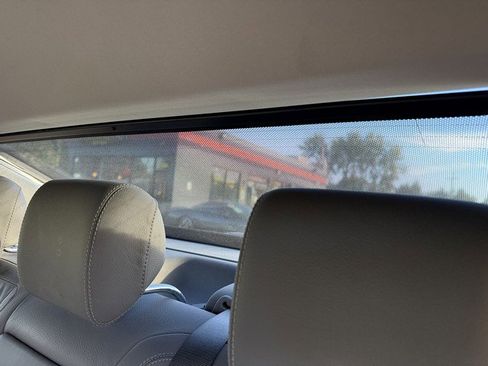 Used 2007 Mercedes-Benz S 550 image 12