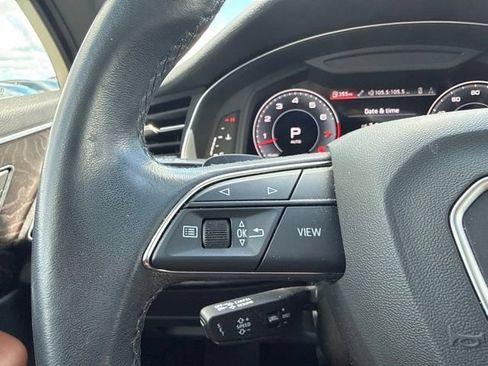 Used 2023 Audi Q7 3.0T Premium AWD/4WD image 22