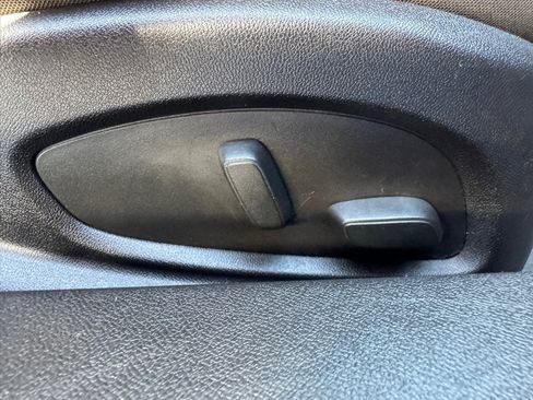 Used 2016 Chevrolet Camaro LT image 39