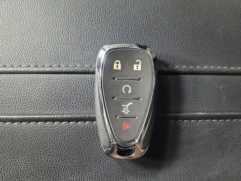 Used 2020 Chevrolet Blazer LT image 32