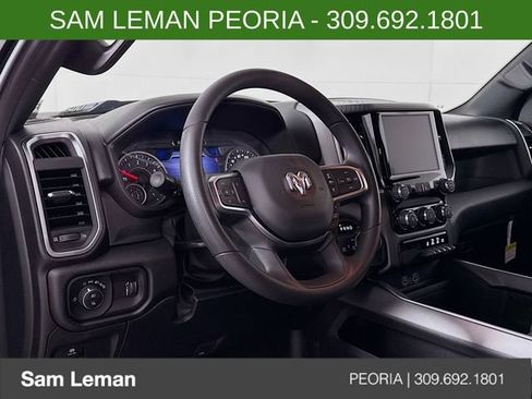 New 2026 RAM 1500 Express AWD/4WD image 9