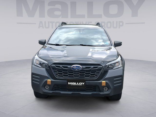Used 2022 Subaru Outback Wilderness w/ Wilderness Package AWD/4WD image 8