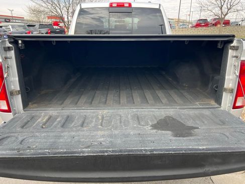 Used 2011 RAM 1500 Big Horn image 21