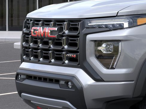 New 2026 GMC Canyon AT4 AWD/4WD image 37