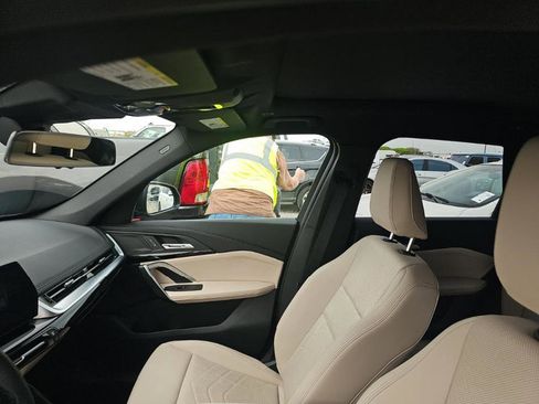 Used 2025 BMW X1 xDrive28i w/ Convenience Package image 8