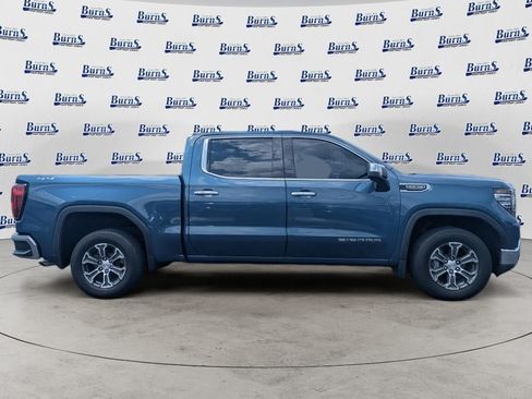 Used 2021 GMC Sierra 1500 SLT w/ SLT Premium Plus Package AWD/4WD image 2