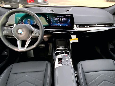 New 2026 BMW X1 xDrive28i w/ Technology Package image 5