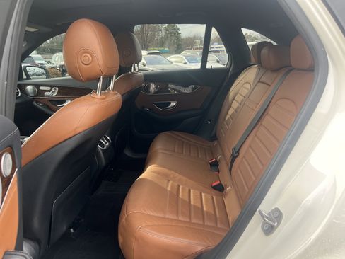 Used 2017 Mercedes-Benz GLC 300 300 image 33