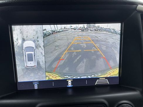 Used 2018 GMC Terrain Denali w/ Advanced Safety Package image 22