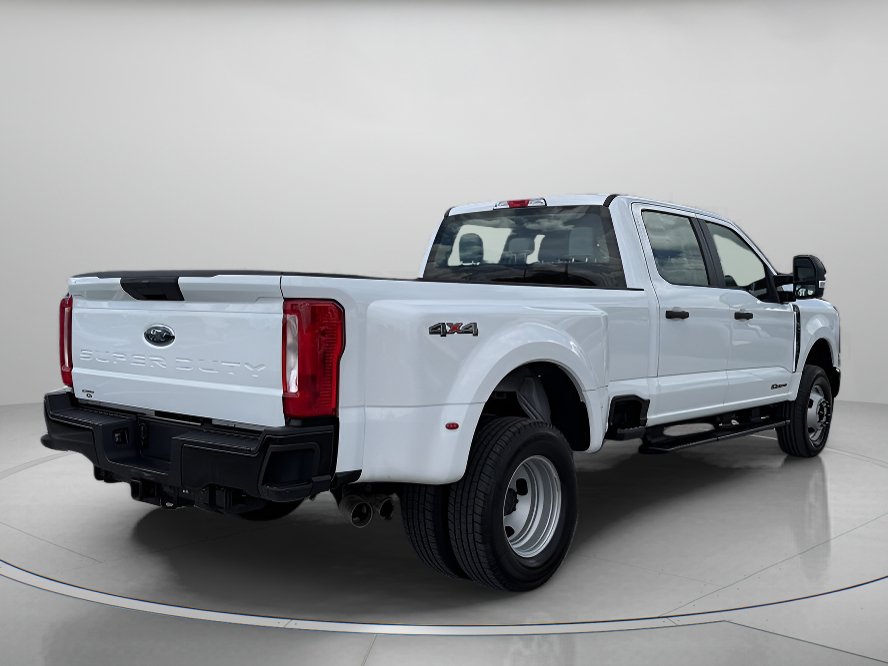 Used 2026 Ford F350 XL AWD/4WD image 3