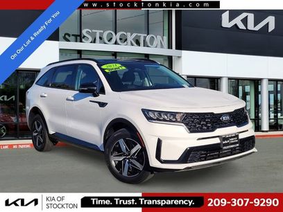 Used 2021 Kia Sorento S w/ Panoramic Sunroof Package