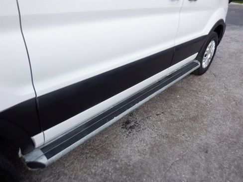 Used 2024 Ford Transit 250 Low Roof w/ Exterior Upgrade Package image 8