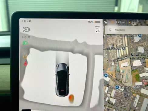 Used 2022 Tesla Model Y Performance image 10