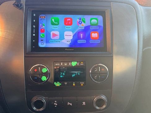 Used 2007 GMC Yukon SLT w/ SLT Preferred Equipment Group image 16