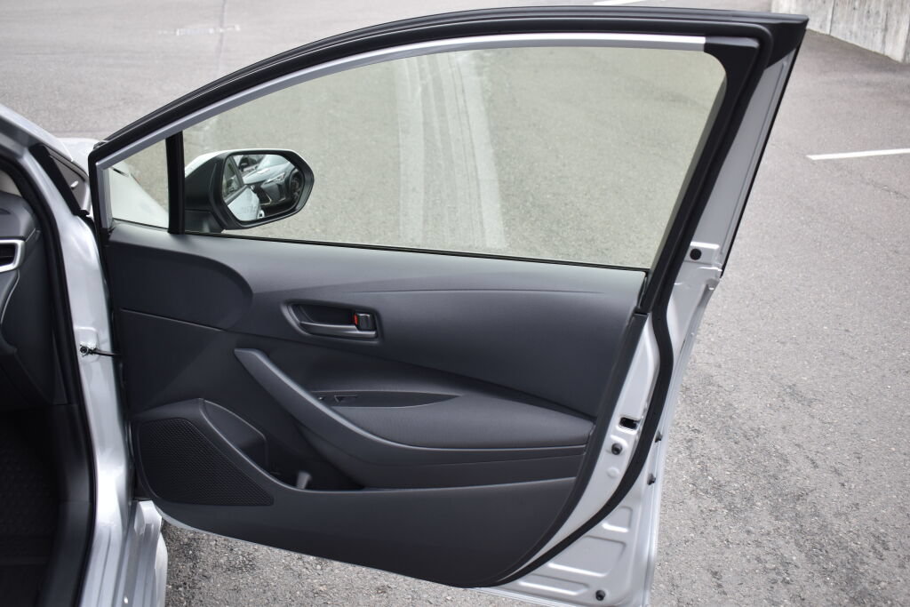 Certified 2026 Toyota Corolla LE FWD image 24