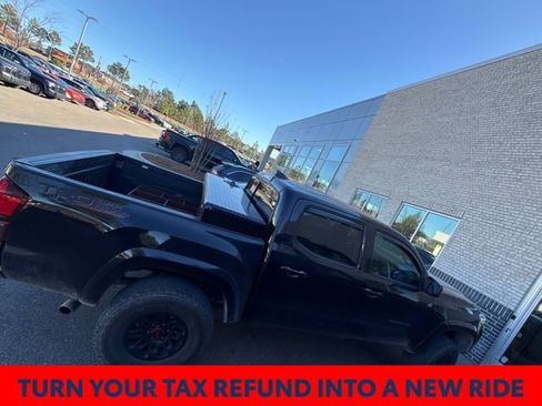 Used 2019 Toyota Tacoma SR5 image 15