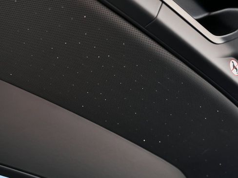 Used 2025 Rolls-Royce Cullinan image 20