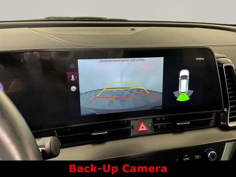 Used 2025 Kia Sportage EX w/ Premium Package FWD image 10