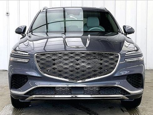 New 2026 Genesis GV70 2.5T Advanced AWD/4WD image 23