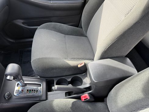 Used 2007 Toyota Corolla S image 14