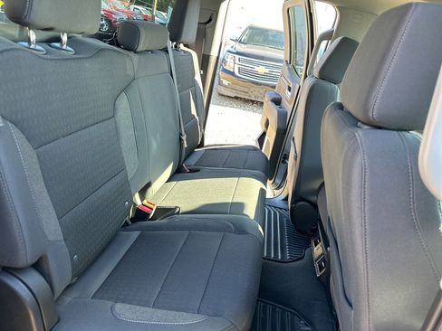 Used 2025 Chevrolet Silverado 1500 LT image 22