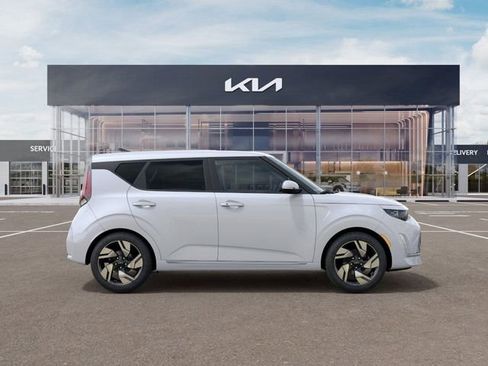 New 2025 Kia Soul GT-Line image 8