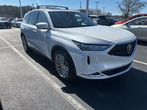 Used 2023 Acura MDX SH-AWD w/ Advance Package image 3