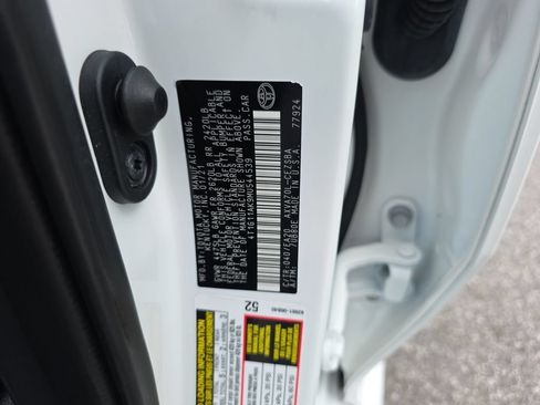 Used 2021 Toyota Camry SE FWD image 35