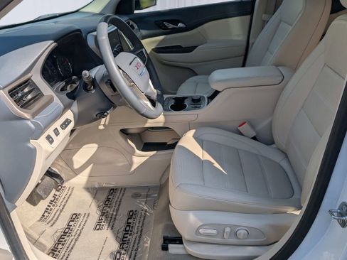 Certified 2023 GMC Acadia Denali w/ Denali Ultimate Package image 16