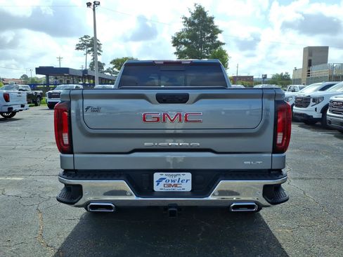 New 2026 GMC Sierra 1500 SLT w/ SLT Premium Plus Package AWD/4WD image 4