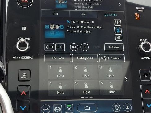 Used 2023 Subaru Outback Onyx Edition image 18