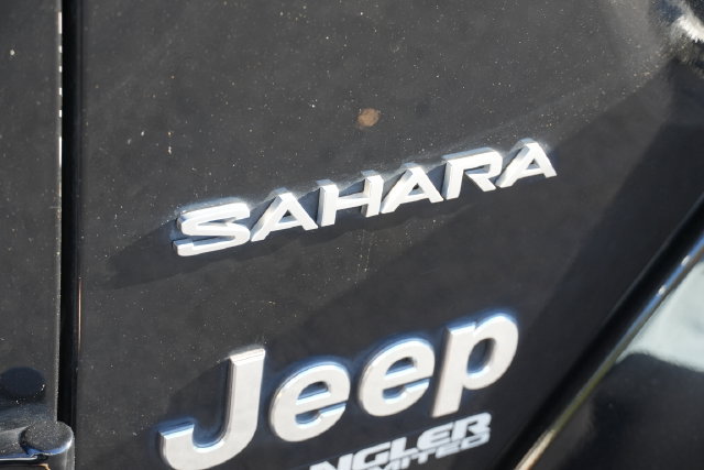 Used 2021 Jeep Wrangler Unlimited Sahara AWD/4WD image 10