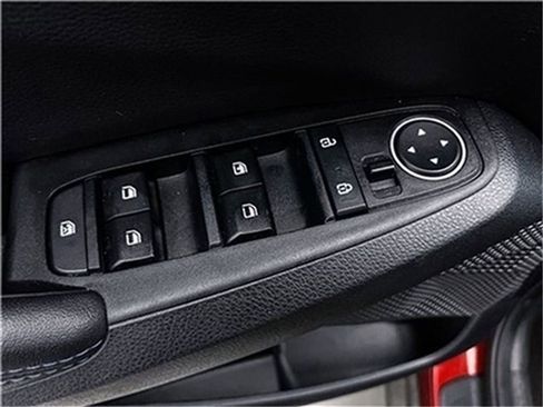 Used 2023 Kia Seltos S w/ Navigation Package image 21