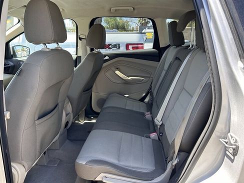 Used 2013 Ford Escape SE image 19