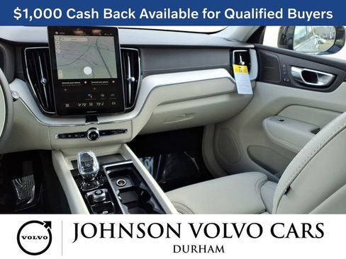 New 2026 Volvo XC60 B5 Ultra w/ Protection Package Premier AWD/4WD image 9