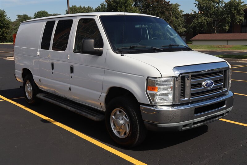 Used 2014 Ford E-250 and Econoline 250 w/ Power Group RWD image 1